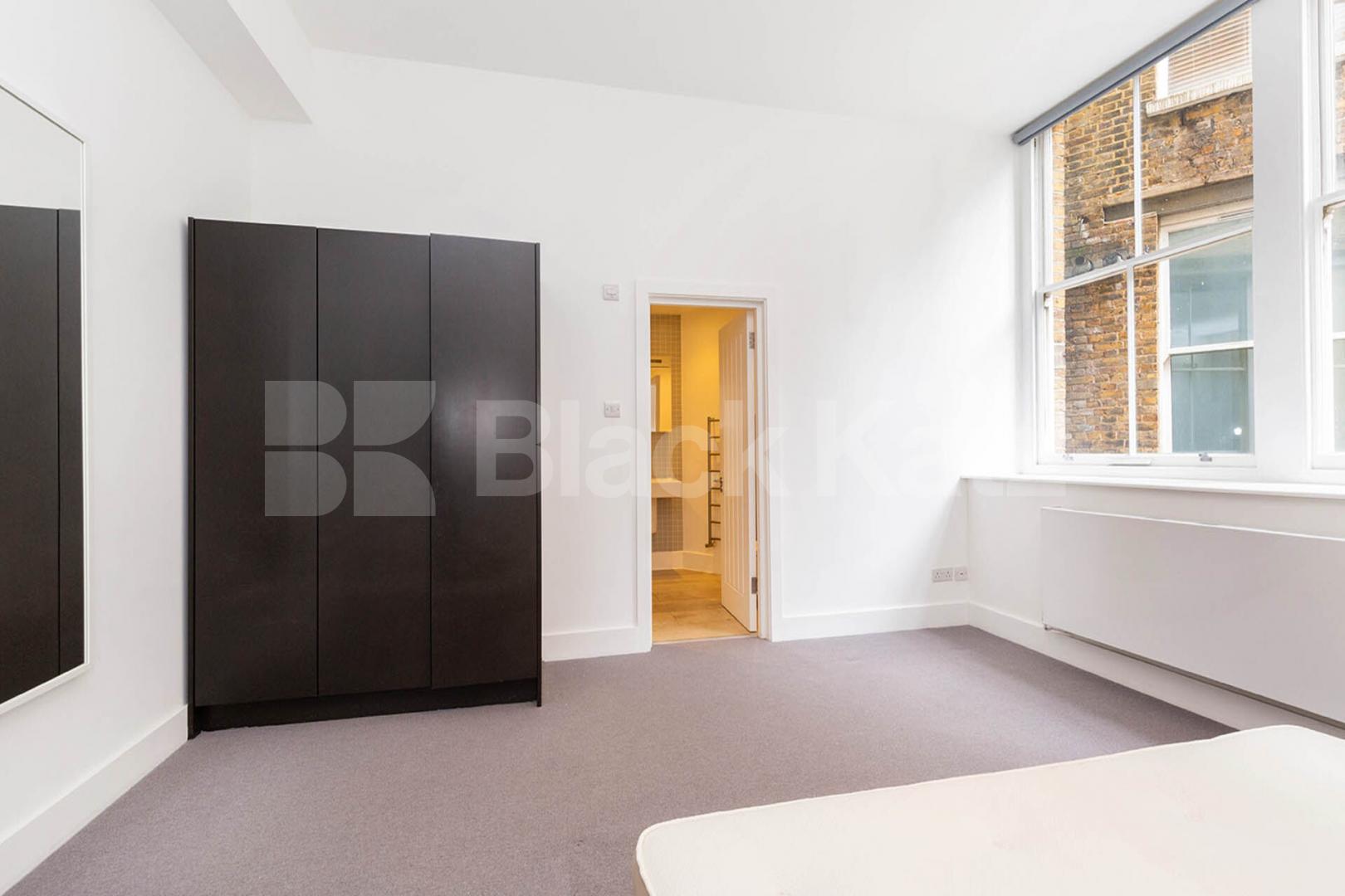 Elegant 2 bedroom 2 bathroom within a warehouse conversion in old street zone 1 Tabernacle Street, Old Street - Shoreditch
